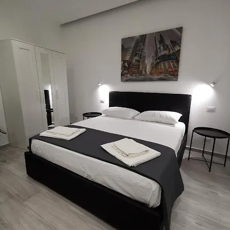Trinity Apartment Catane Extérieur photo